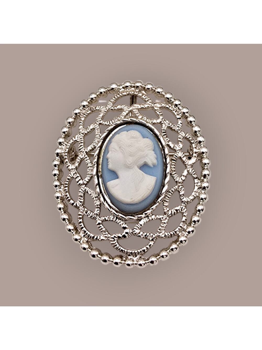 Sarah Coventry Blue Cameo Filigree Brooch, Left Facing Victorian Revival Vintage